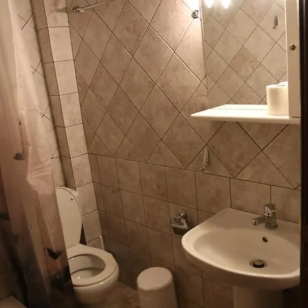 Katina's House 아파트 보우르보우로우