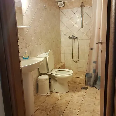 Katina's House * 보우르보우로우